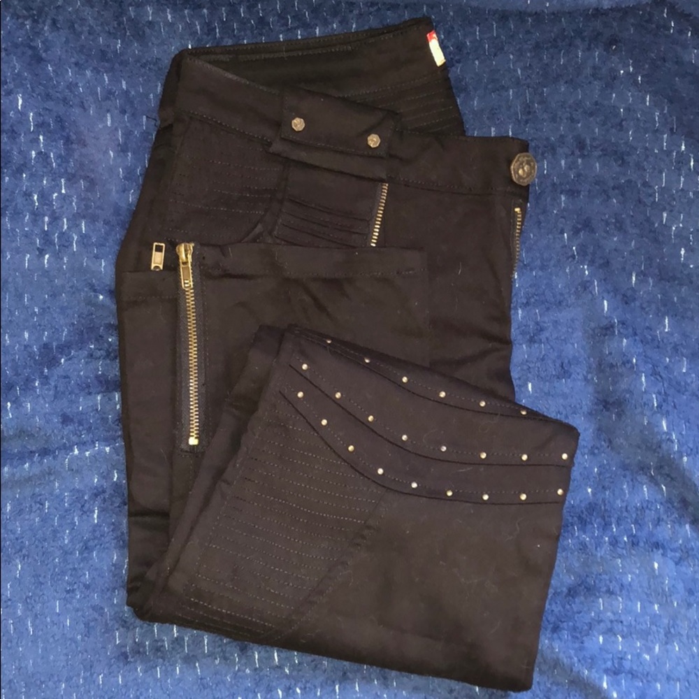 Apple bottom jeans
